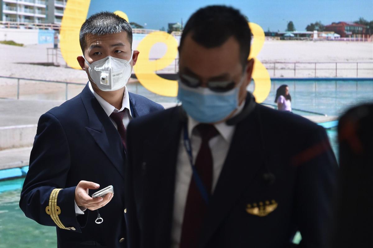Wuhan Flight to Sydney Draws Criticism, Raises Concerns