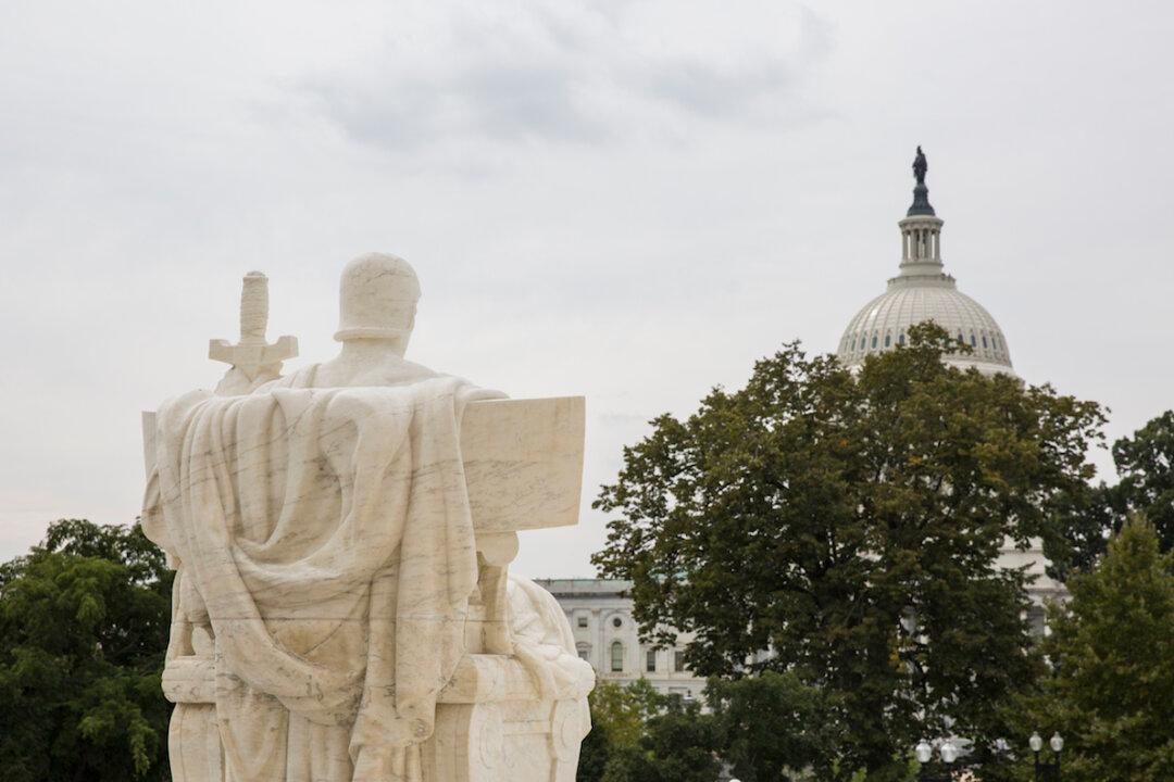 States Urge Supreme Court to Halt ‘Public Charge’ Immigration Rule Amid Pandemic