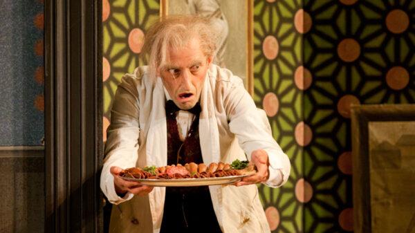 Tom Edden gives a brillant performance as the elderly waiter. (Johan Persson)