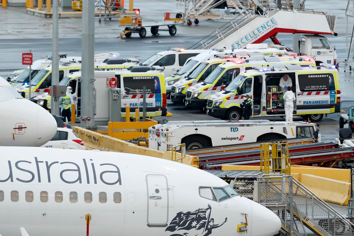 Australian Travellers Return From Overseas