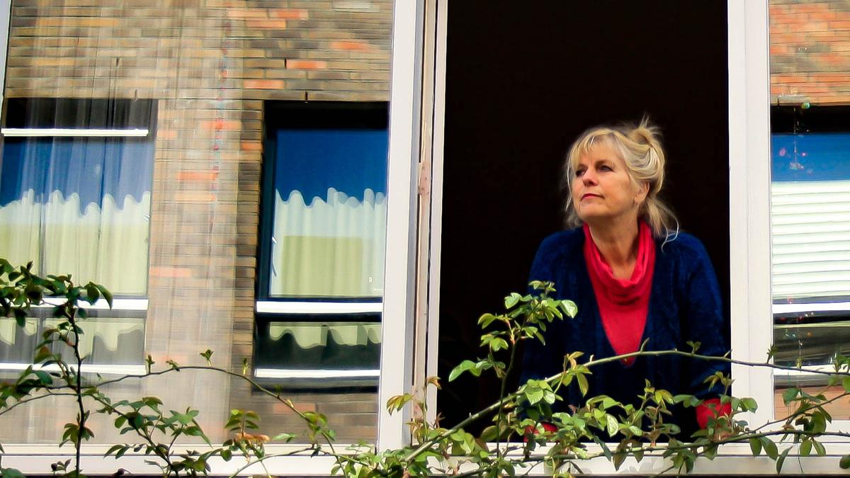 Astrid Brokke looks out her window. (Katja Brokke)
