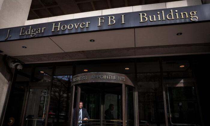 FBI, CIA Analysts Working Trump Probe Bought Liability Insurance After 2016 Election, Text Messages Show