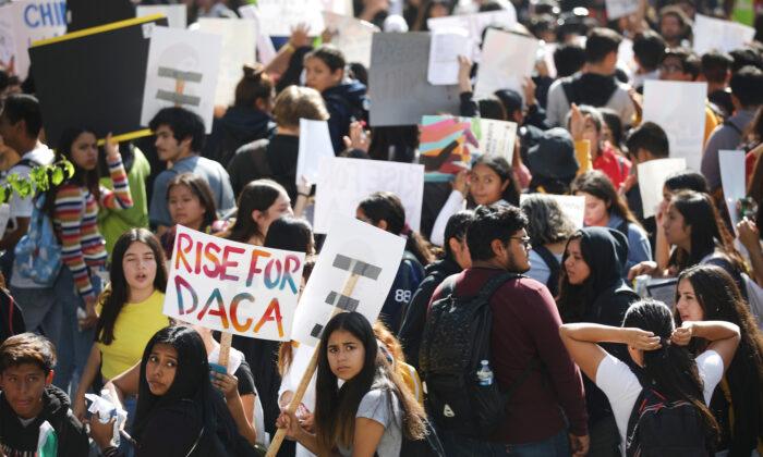 Florida Bill to End $45 Million College Tuition Subsidy for Illegal Immigrants