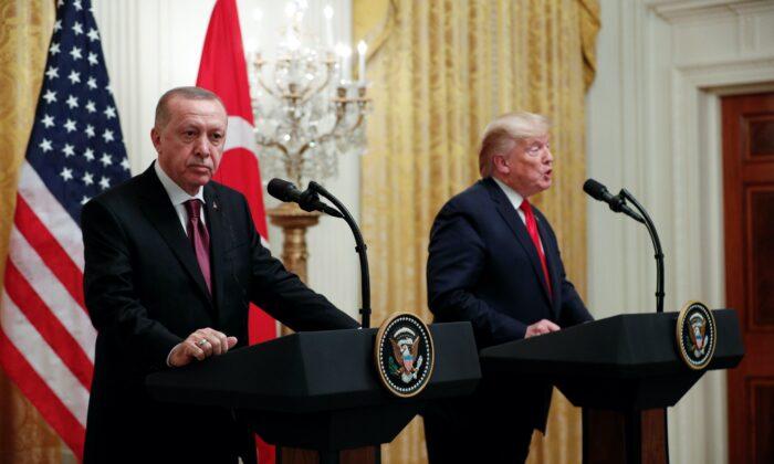 Erdogan, Trump Agree on ‘Close Cooperation’ in Virus Crisis