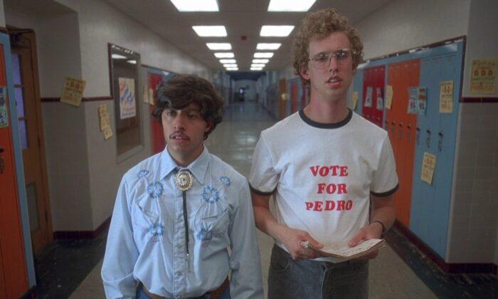Popcorn and Inspiration: ‘Napoleon Dynamite’: A Bully-Proof Nerd of Great Coolness