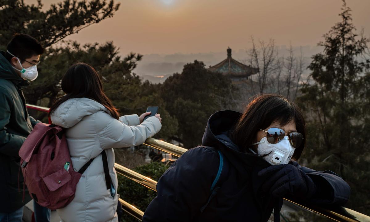 Profits Plunge 58.8 Percent For China’s State-Owned Firms in First Quarter