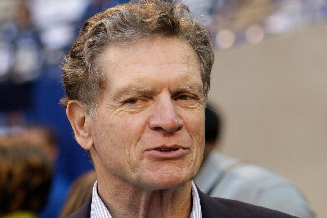 Mike Curtis, Fierce Linebacker for Colts, Dies at 77