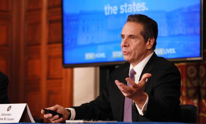 Cuomo Calls on Feds to Fund Hazard Pay for ‘Heroic’ Frontline Workers