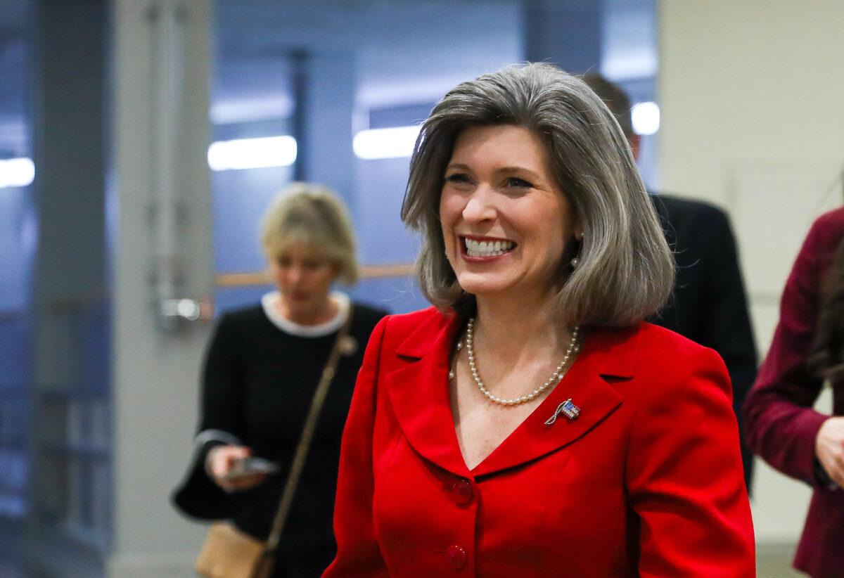 Sen. Joni Ernst (R-Iowa) in the Senate subway area of the Capitol before President Donald Trump’s State of the Union address in Washington on Feb. 4, 2020. (Charlotte Cuthbertson/The Epoch Times)