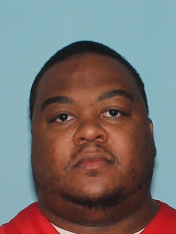 Stephan Charles Robinson, 36, who is accused of abducting his three children, Nya Robinson, 8, Stachia Robinson, 6, and Stephan Robinson, 2. police said the children were in grave danger and issued an AMBER Alert after Robinson allegedly threatened to kill his children and commit suicide. (Chandler Police Department)