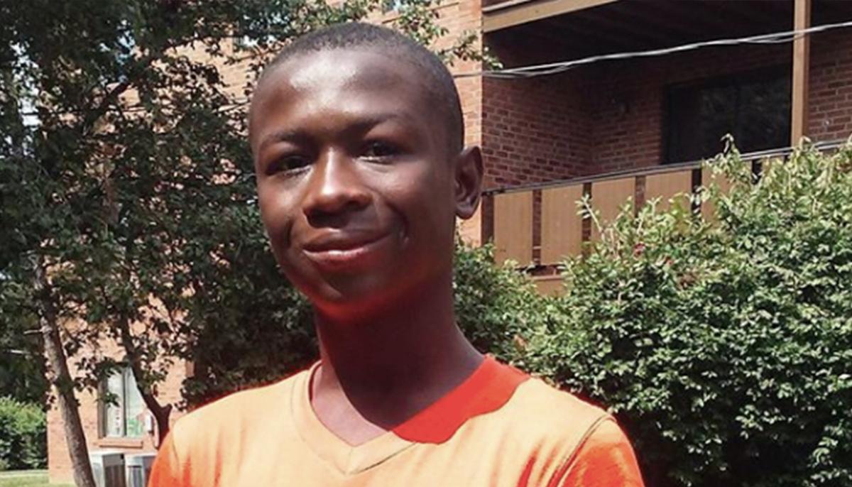 Dedicated Teen Walked Daily to Library for Homework Help, Gets Accepted to 12 Colleges