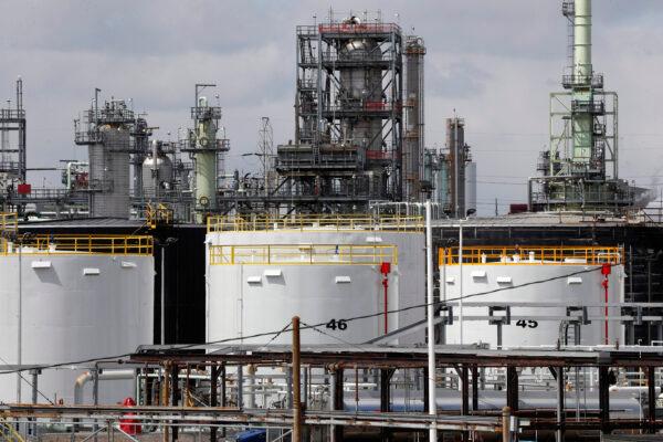Storage tanks at the Marathon Petroleum Corp. refinery in Detroit on April 21, 2020. (Paul Sancya/AP)