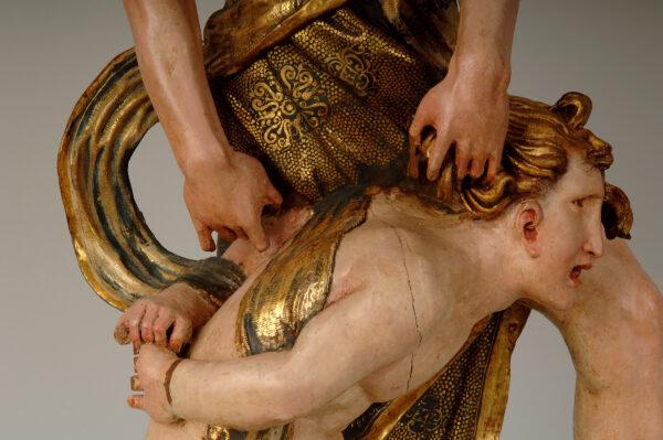 Detail showing brocade-like "fabric" in "The Sacrifice of Isaac," 1526–1533, by Alonso Berruguete. Polychromed wood with gilding. National Museum of Sculpture, Valladolid, Spain. (Javier Muñoz and Paz Pastor/National Museum of Sculpture, Valladolid, Spain)