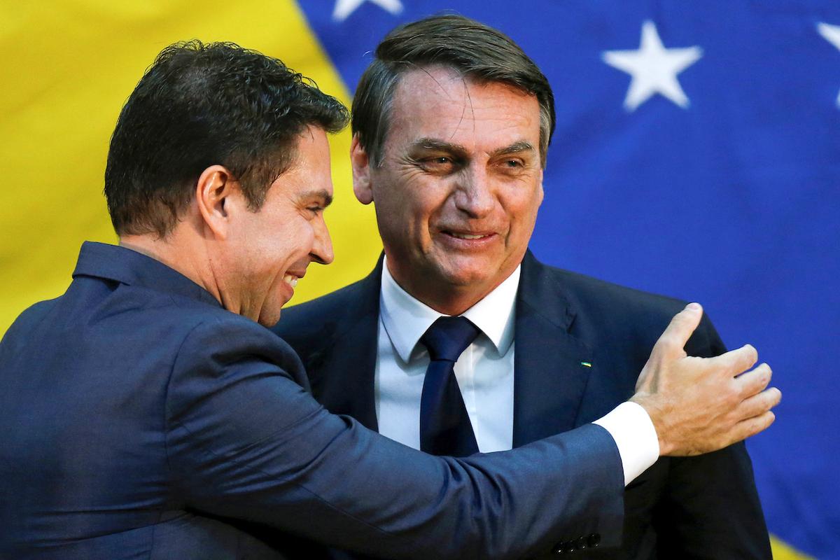 Bolsonaro Taps Family Friend as Brazil Top Cop, Supreme Court OKs Probe