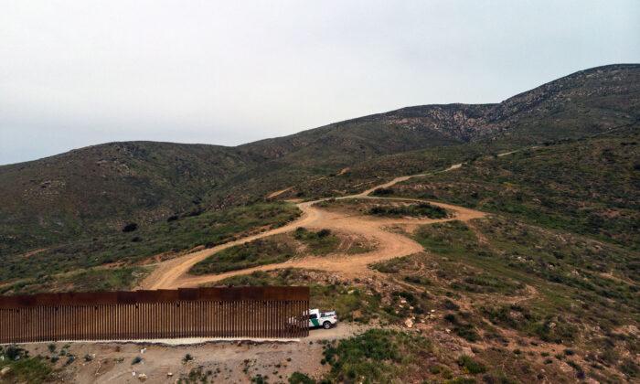 Biden’s Border Approach Worsening Situation in Arizona County: Chief Deputy