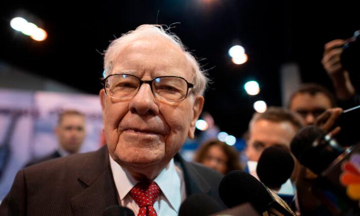 Warren Buffett’s Berkshire Hathaway Bets $6 Billion on Japanese Firms