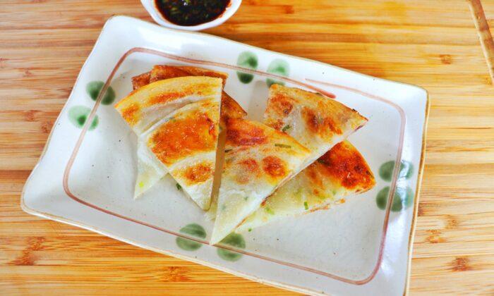 How to Make Flaky, Fragrant Scallion Pancakes From Scratch