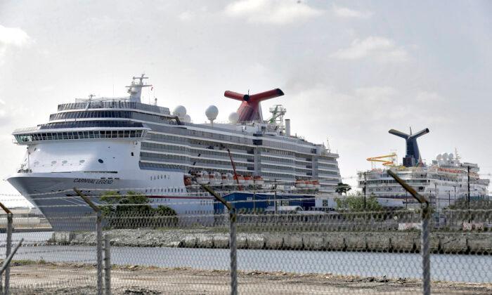 Carnival to Lay Off Hundreds in Florida, Other States