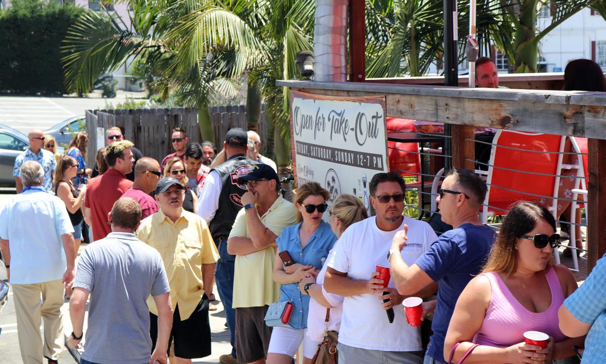 Orange County Shutters Bars Ahead of Holiday Weekend As COVID-19 Soars