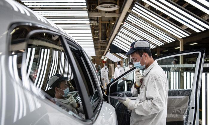 Pandemic Shows Pitfalls of Auto Industry’s Reliance on China Market