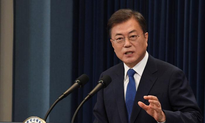 South Korean President Calls for End of Korean War