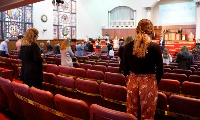 Illinois Churches Reopen in Defiance of Stay-at-Home Orders
