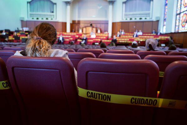 Congregants at Elim Romanian Pentecostal Church in Chicago, Ill., on May 10, 2020. (Cara Ding/The Epoch Times)