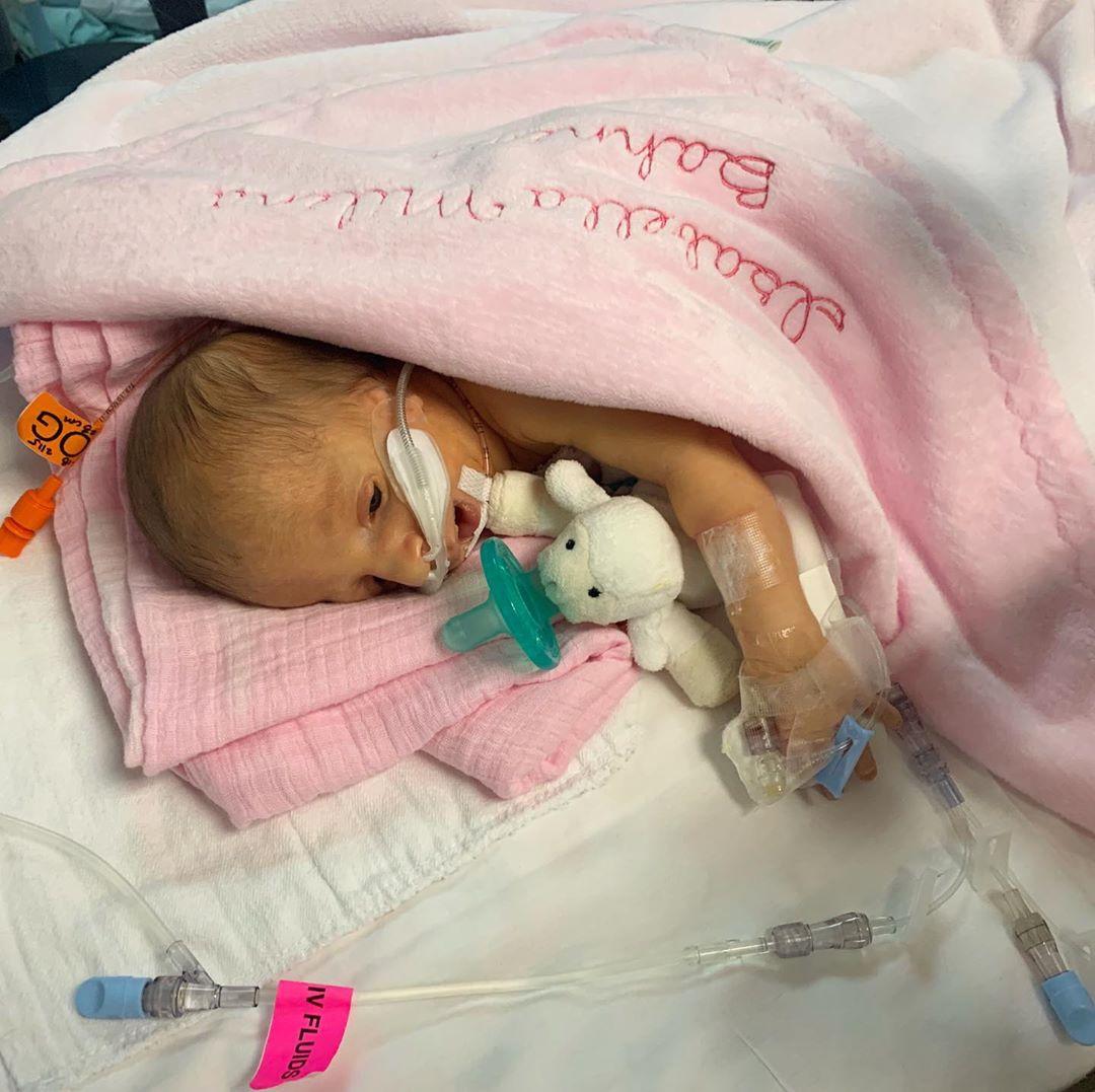 Bella in the hospital. (Courtesy of <a href="https://www.instagram.com/miss_elizaj/">Eliza Bahneman</a>)