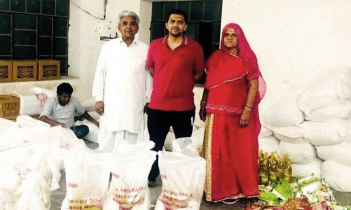 Indian Farmer Couple Spends Life Savings to Feed 7,000 Poor Families Amid CCP Virus
