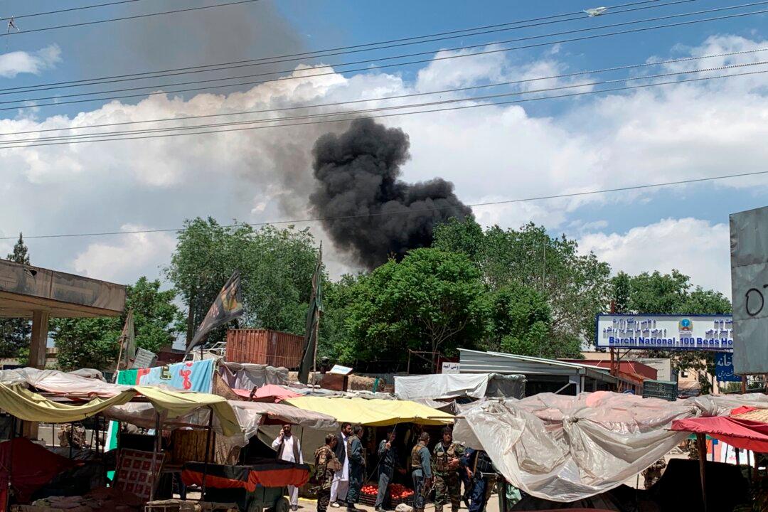 Terrorists Storm Maternity Clinic in Afghan Capital, Kill 14