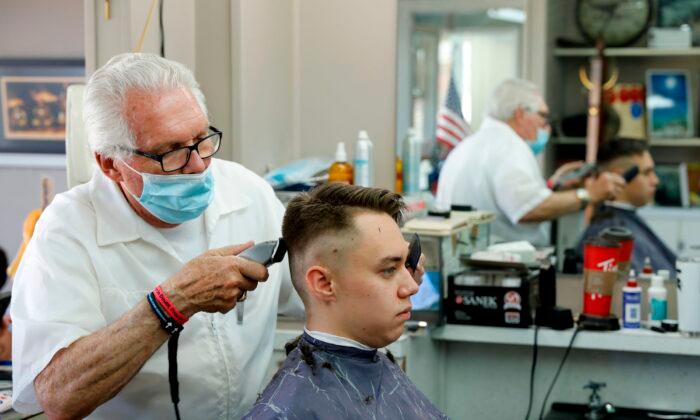 Michigan Barber Fined $9,000 for Opening Shop, Cutting Hair at Capitol Protest