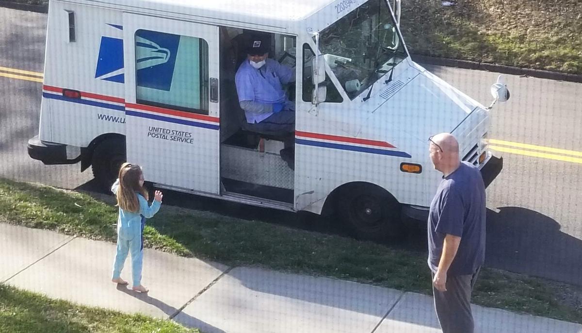 Little Girl’s 13-Year-Old Dog Dies, So She Mails a Letter to Doggy Heaven–and Gets a Reply