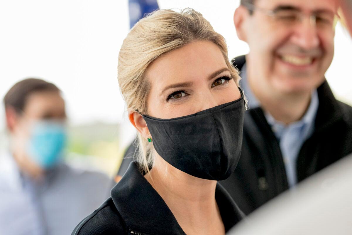 White House adviser Ivanka Trump wears a mask as she speaks with employees following a tour of Coastal Sunbelt Produce, in Laurel, Md., on May 15, 2020. (Andrew Harnik/AP Photo)