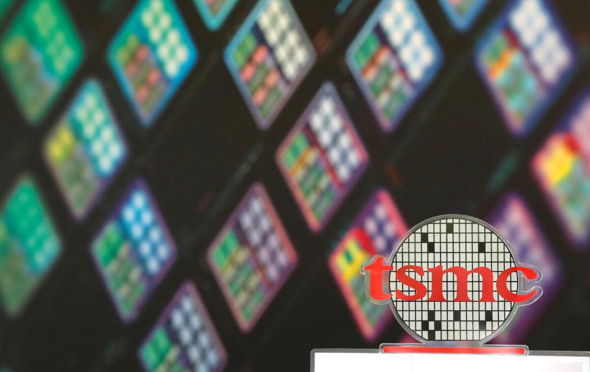A logo of Taiwan Semiconductor Manufacturing Co. (TSMC) at its headquarters in Hsinchu, Taiwan, on Aug. 31, 2018. (Tyrone Siu/Reuters/File Photo)