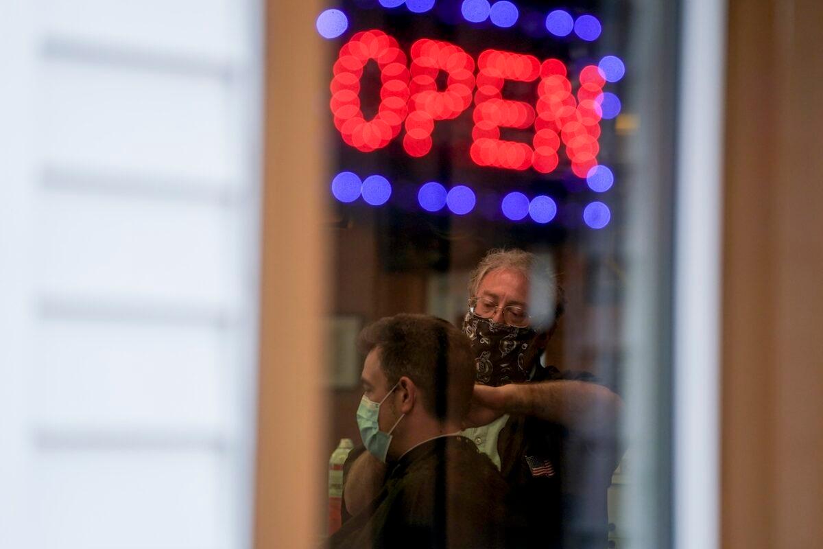 Rich's Barber Shop in Waukesha, Wis., on May 14, 2020. (Morry Gash/AP Photo)