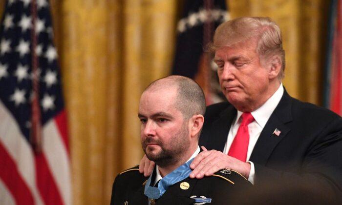 Medal of Honor Recipient, Former Army Medic Ronald Shurer Dies at 41