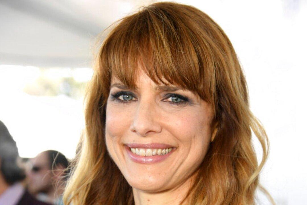 ‘Little Fires Everywhere’ Director Lynn Shelton Dies at 54