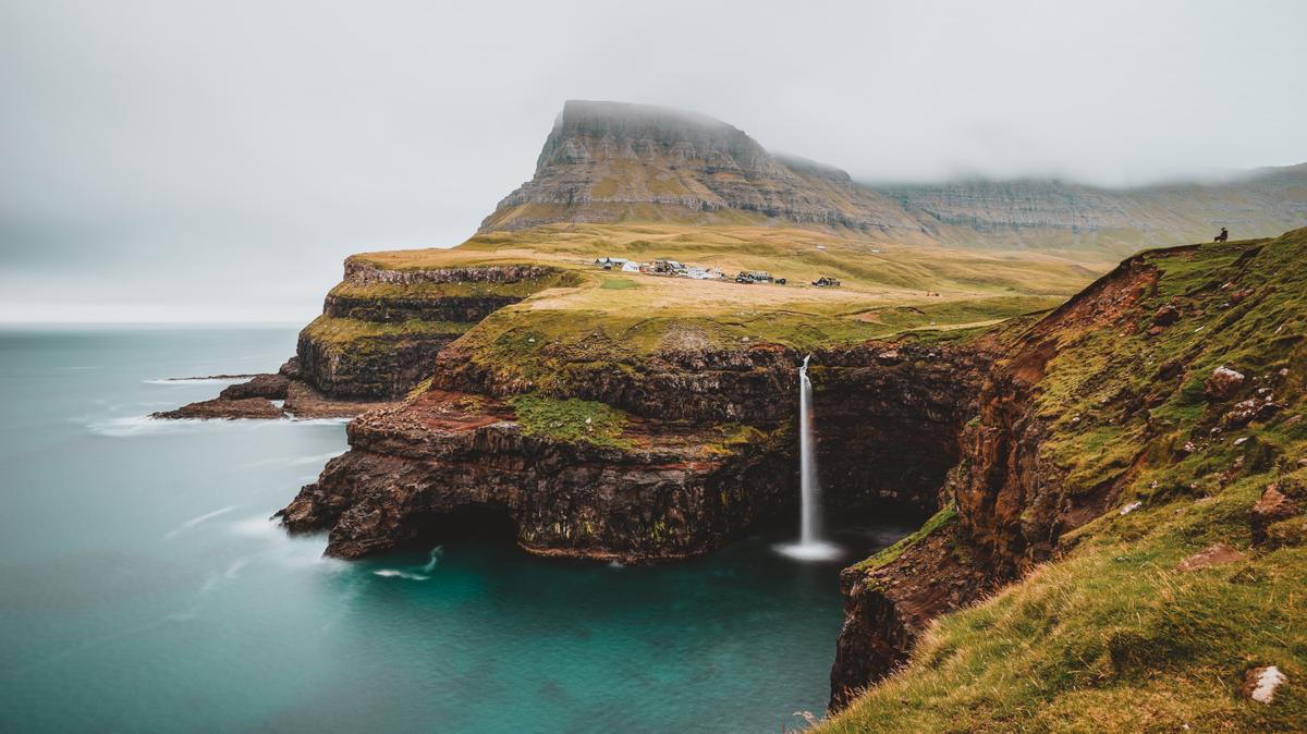Faroe Islands. (Rogerio Toledo/Unsplash)