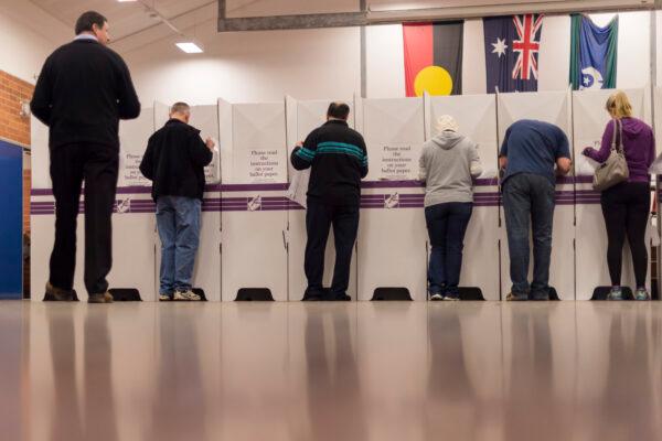 Voters in the electorate of Eden-Monaro on July 2, 2016 in Canberra, Australia (Martin Ollman/Getty Images)