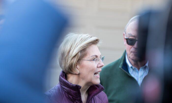 Elizabeth Warren Recalls Final Days of Brother Who Died With COVID-19