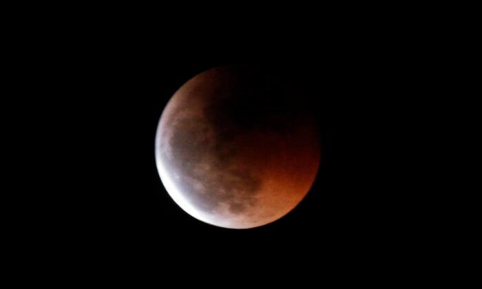 Partial Lunar Eclipse on Thursday Night Is the Longest in 580 Years