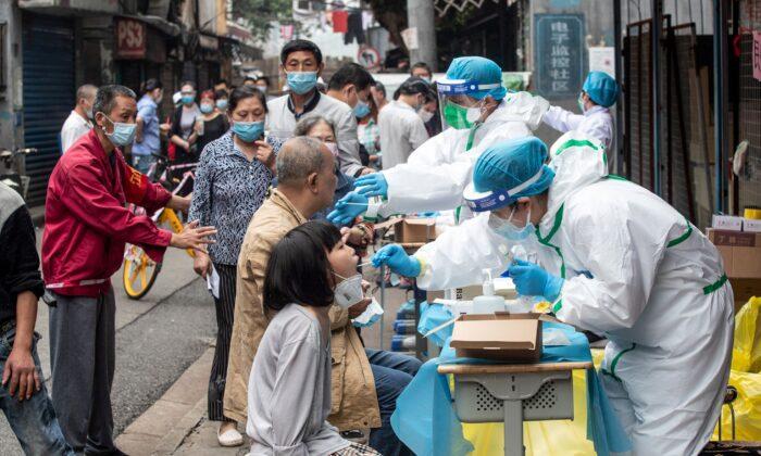 Wuhan’s Large-scale CCP Virus Testing Lacks Transparency