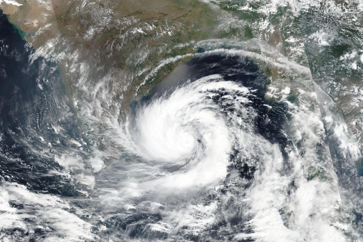 Strongest Cyclone in Over a Decade Slams Into India, Bangladesh
