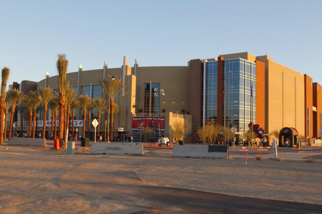 Suspect in Custody After 3 People Shot at Arizona Shopping Center