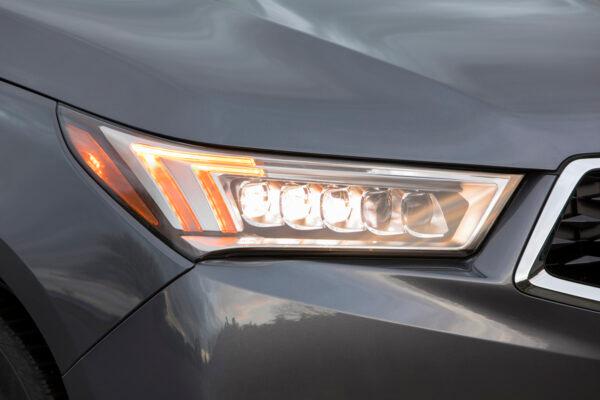 Jewel Eye LED headlights. (Courtesy of Acura)
