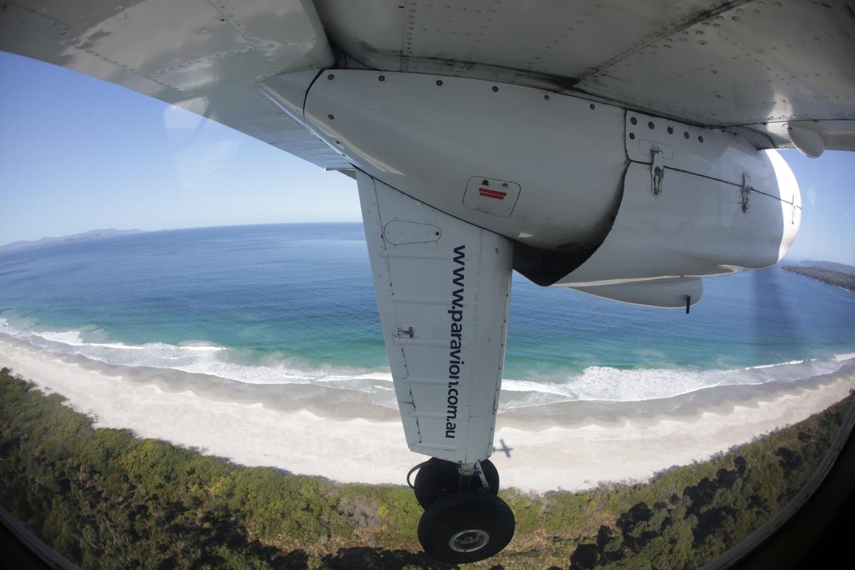A scenic flight over Tasmania. (Courtesy of Tourism Australia)