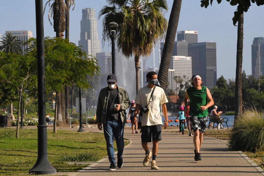 Los Angeles Officials Call On City Council To Arm Park Rangers
