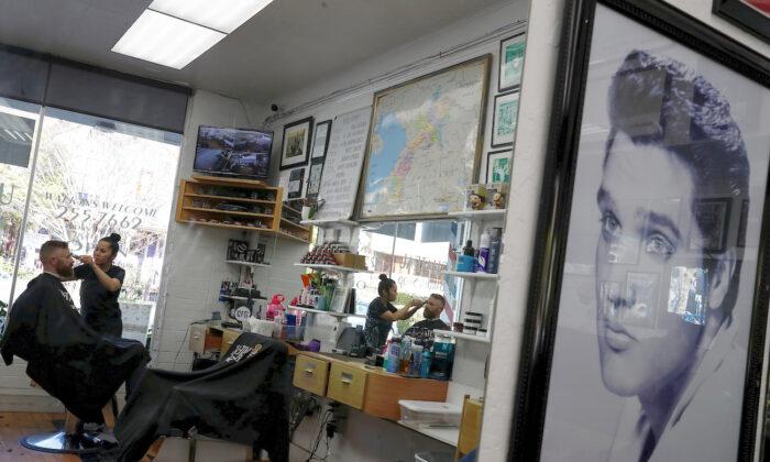 Barbershops to Open as COVID-19 Rules Ease in Parts of California