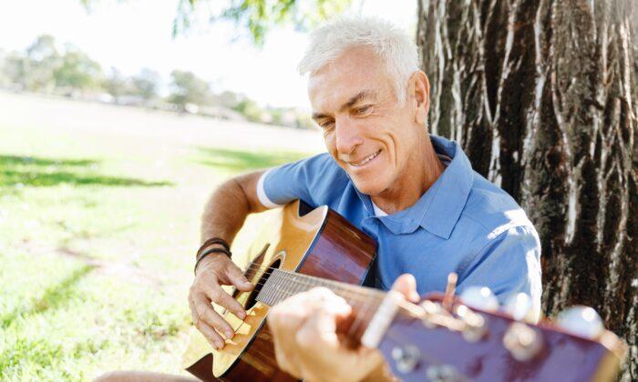 New Hobbies Can Help Older Adults Escape Depression Later in Life