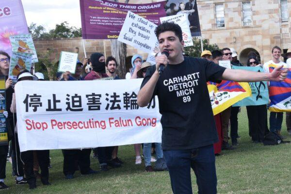 University of Queensland student and human rights activist Drew Pavlou leads a rally at the university campus in Brisbane, Australia, on July 31, 2019. (Faye Yang/The Epoch Times)